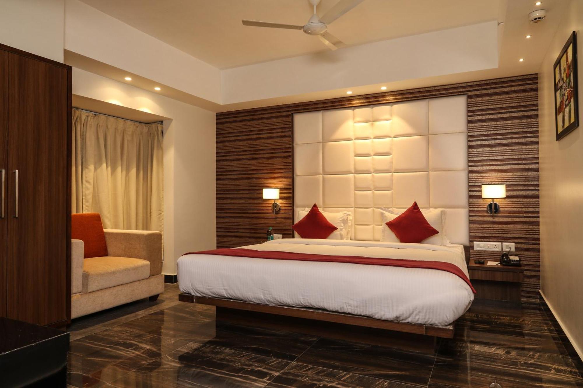 The Grand Asansol Hotel Kültér fotó