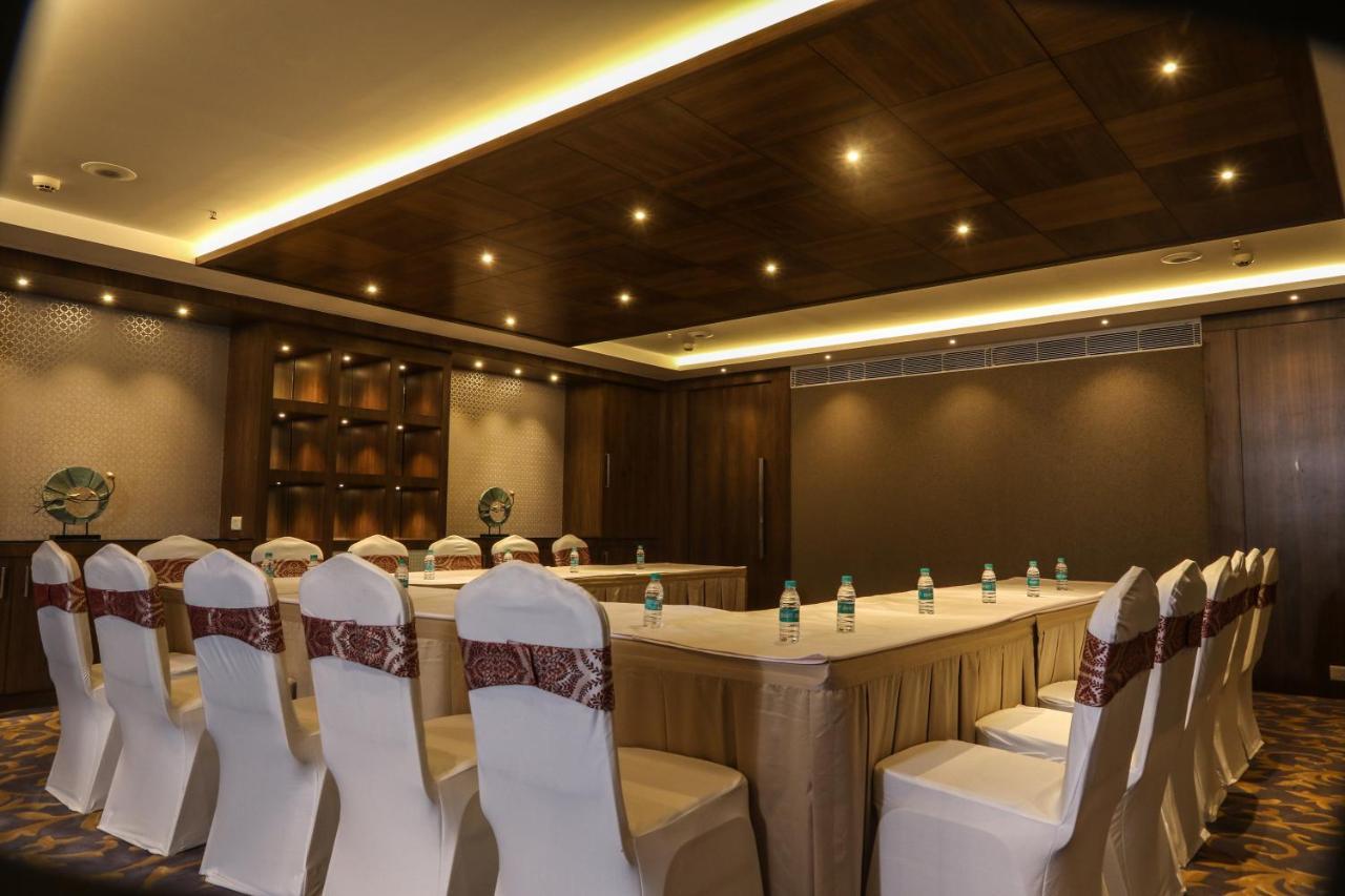 The Grand Asansol Hotel Kültér fotó