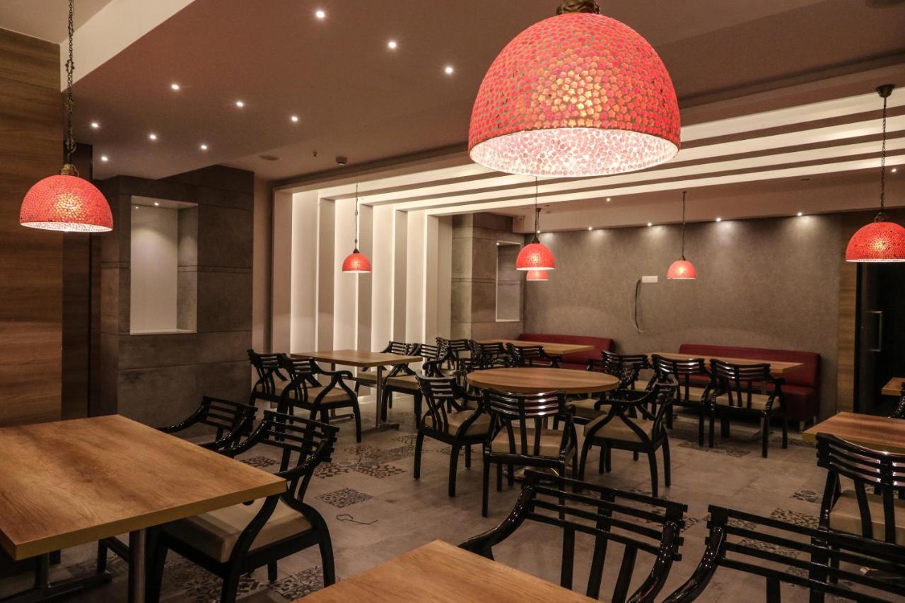 The Grand Asansol Hotel Kültér fotó