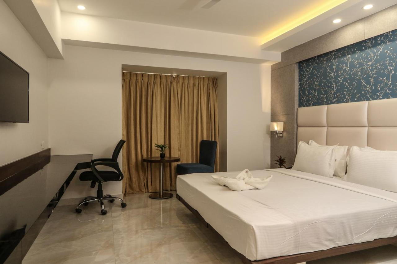 The Grand Asansol Hotel Kültér fotó